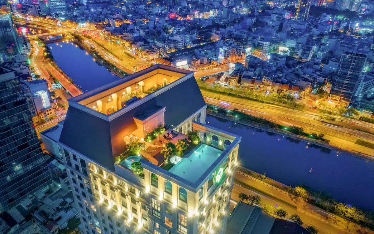 The ICON 56 Building & Apartment D4