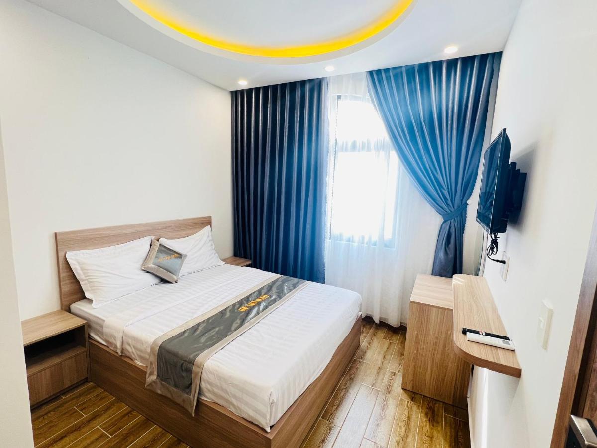 THE STAR HOTEL 2
