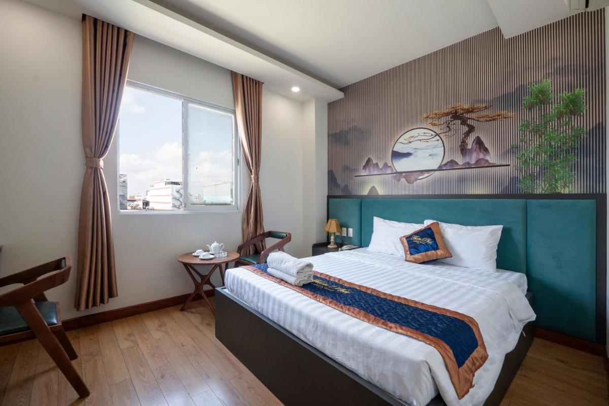 Thien Phu Logia Hotel