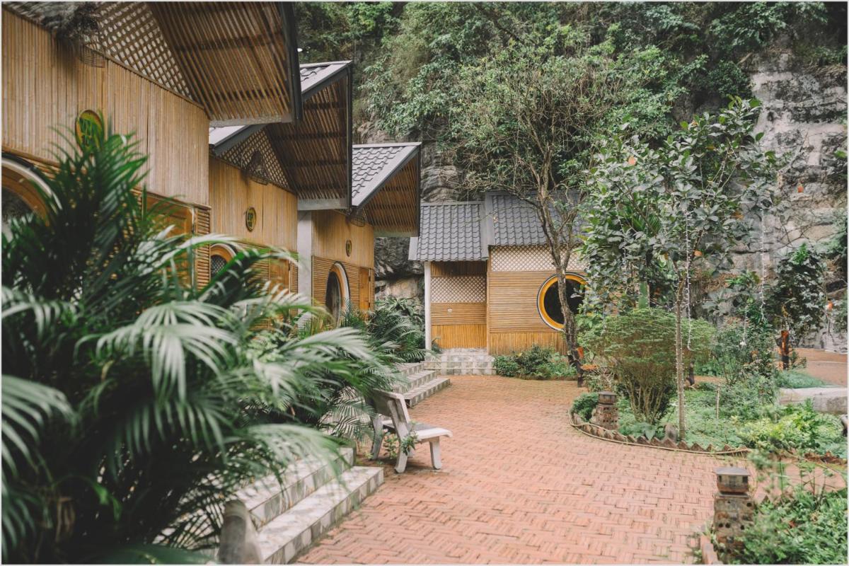 Trang An Mountain House