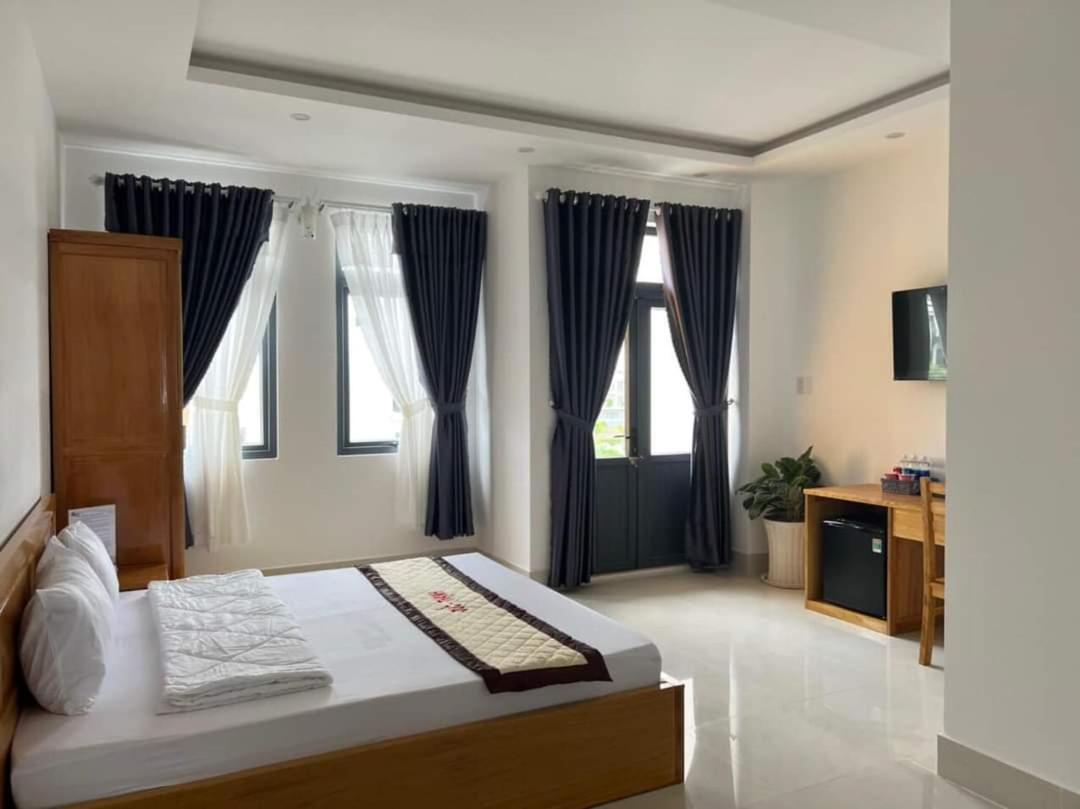 ĐỨC THẠNH HOTEL
