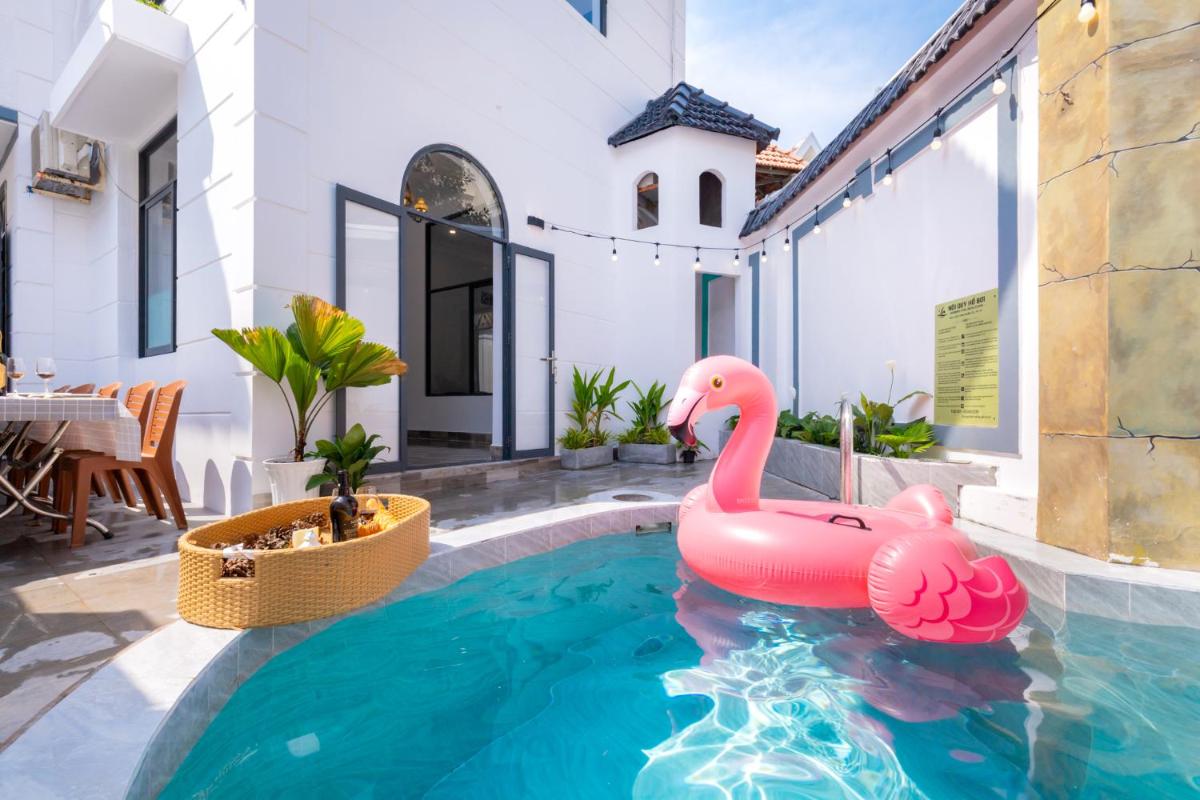 Villa Hồ Bơi Vũng Tàu Gần Biển Free Bida + Karaoke - 28/2 LLQ