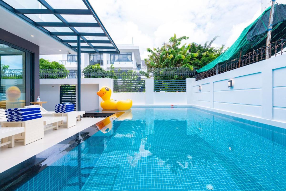 villa long cung 6pn kính chào quý khách