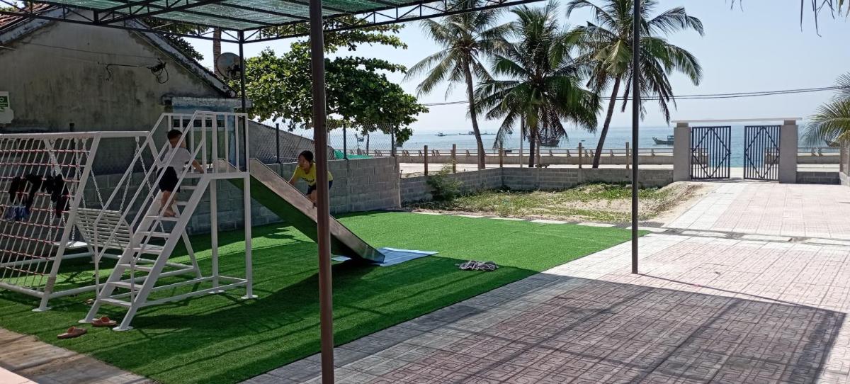 Villa mặt biển - bờ kè Đông Hải