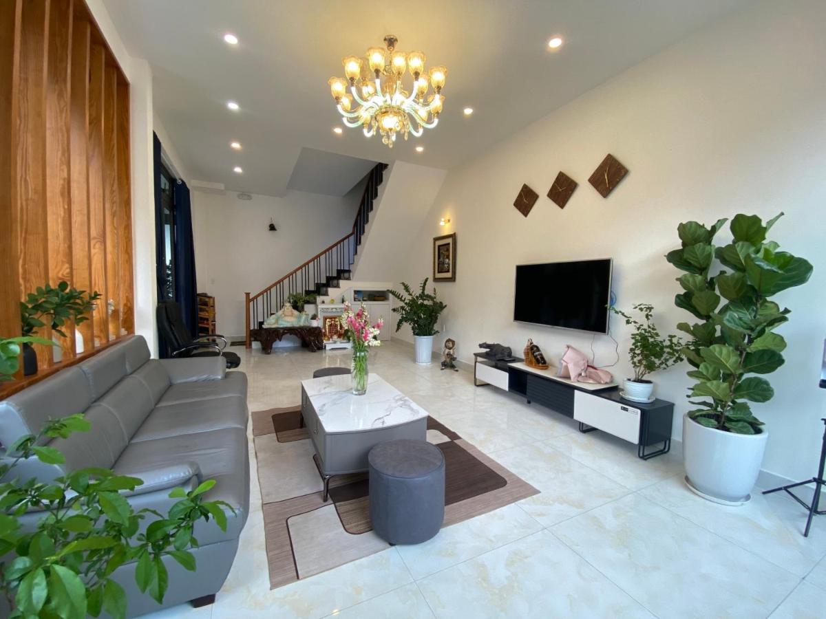 VILLADECELIA