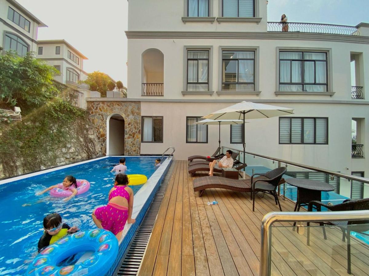 Villas beverlyhill Hạ Long bể bơi vô cực view biển