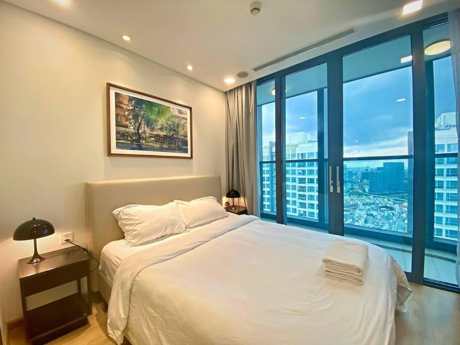 Vinhome Central Park At Landmark 81