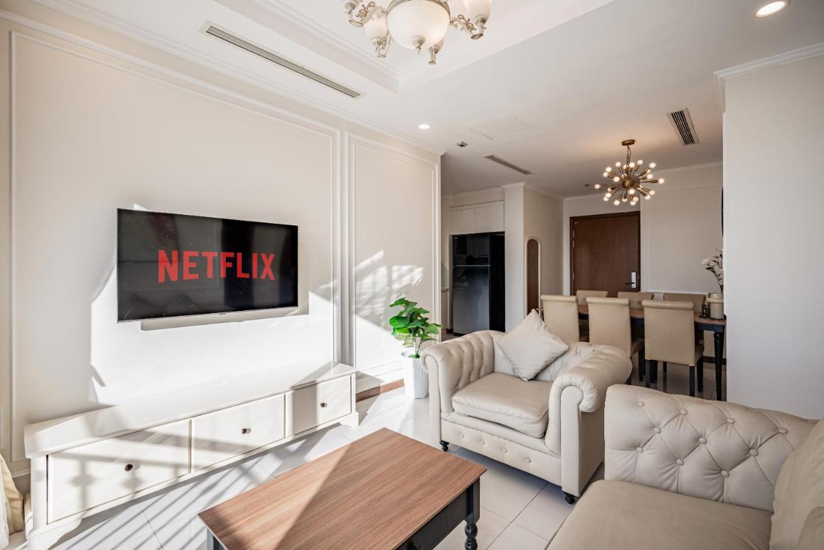 Vinhomes Landmark Apartment - CirillaHome