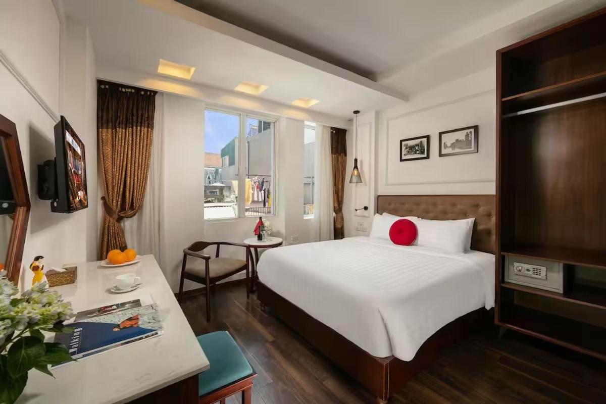 Vision Boutique Hotel, No 8 Tho Xuong, Hoan Kiem - by Bay Luxury