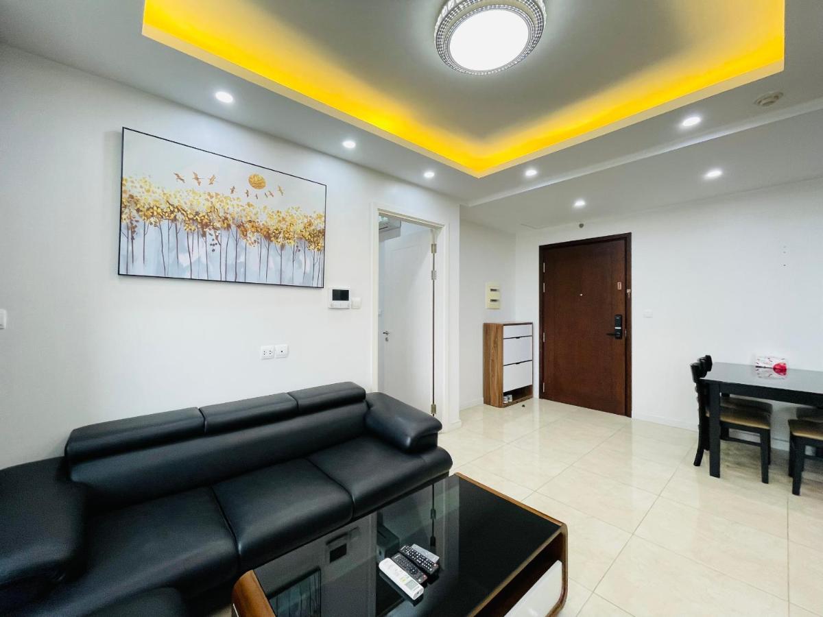 VNRooms - 2BR Vinhomes D'Capitale/ LAKE VIEW/ 23Fl