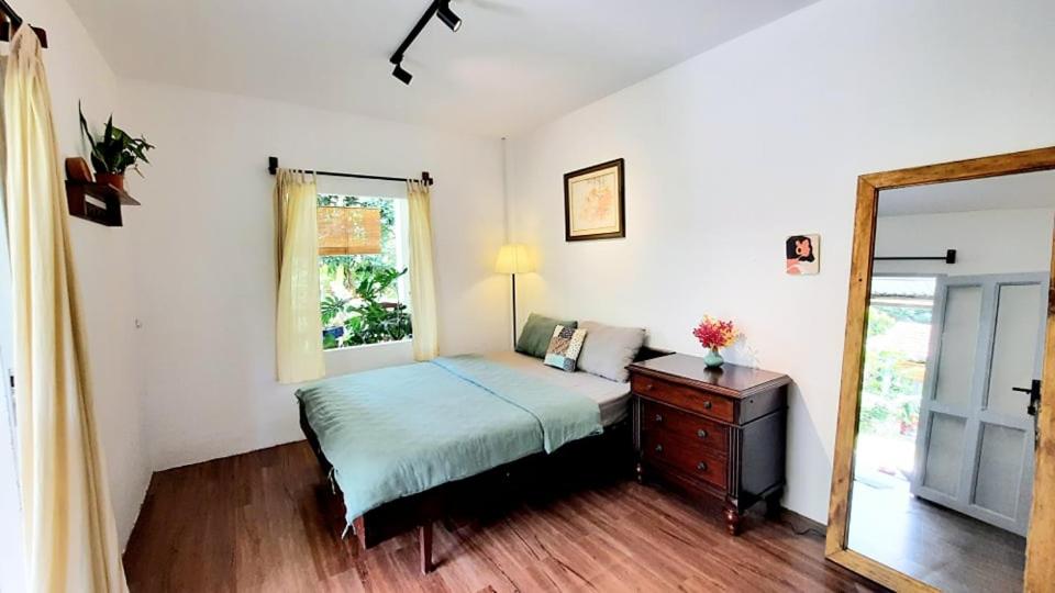 Vườn Nhà Ngoại Garden Homestay