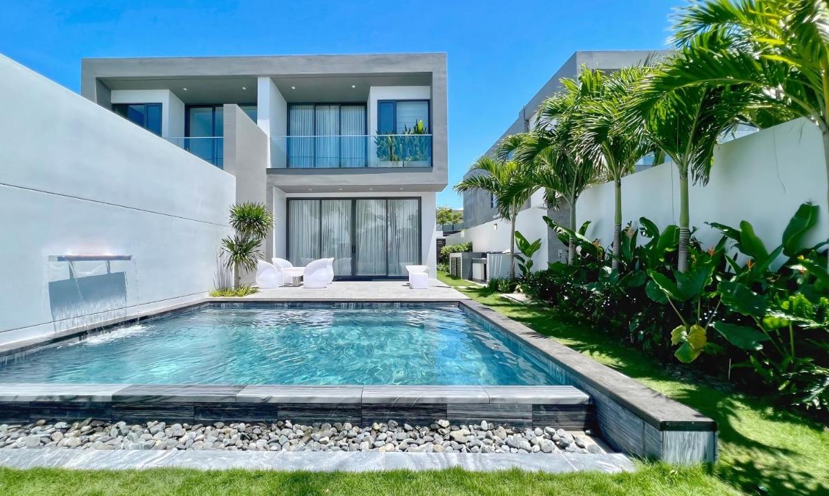 Wanderluxe Villa - Private Pool & Private Beach