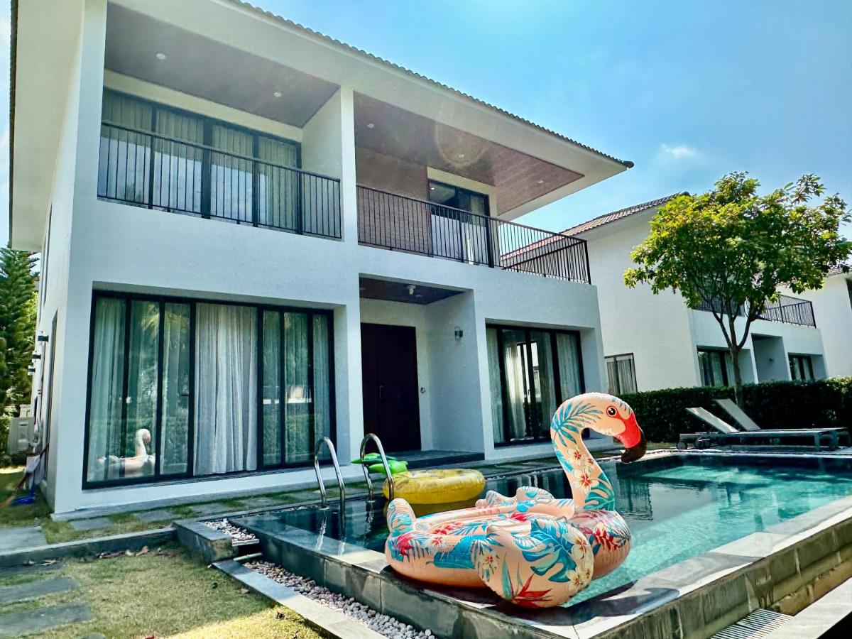West Phu Quoc 3BR beach villa with private swimming pool