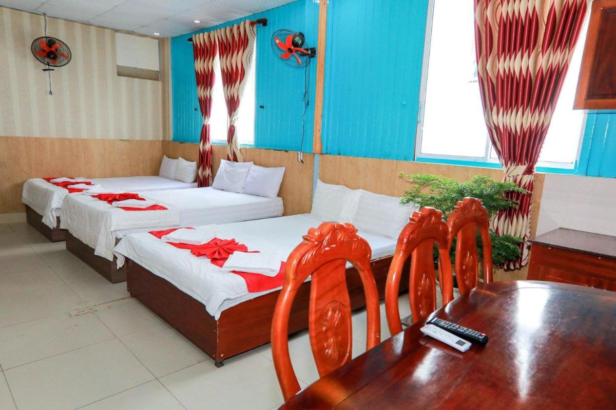 XUÂN THỦY HOTEL