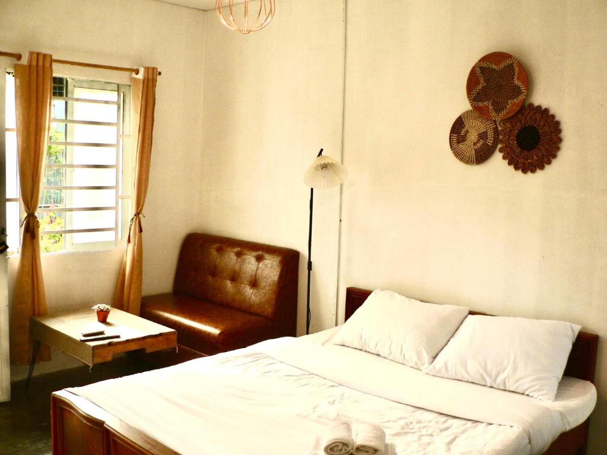 Yang Homestay B&B